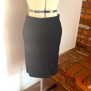 J. Crew Wool Pencil Skirt with Pockets (size 2)